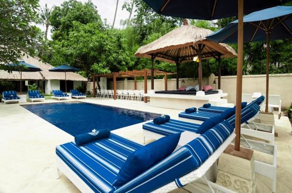 Фото The Indies Estate