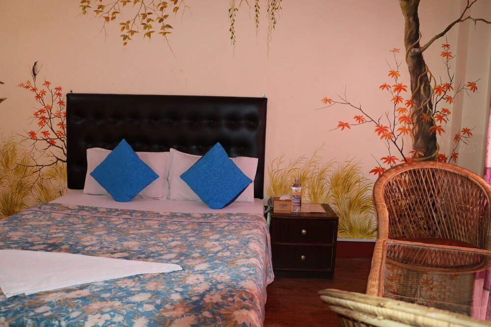 Фото Hotel Happy Home