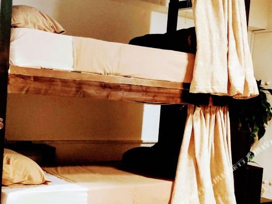 Фото Castle Hostel