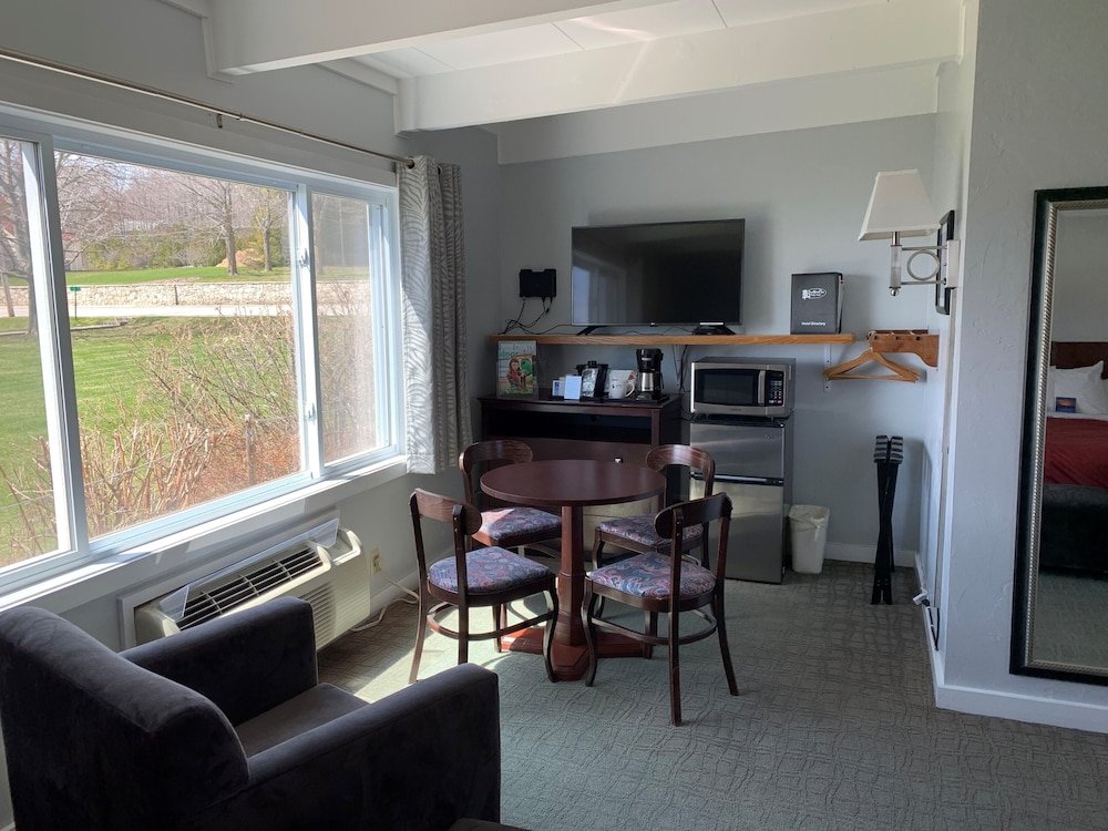 Фото Beachfront Inn