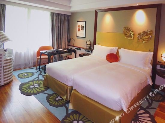 Фото Sofitel Singapore Sentosa Resort & SPA