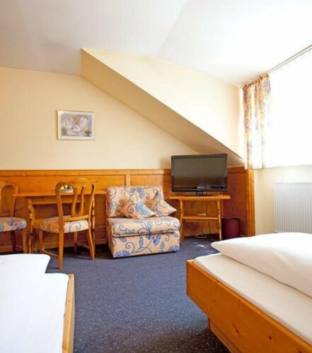 Гостиница Hotel Schäfflerwirt