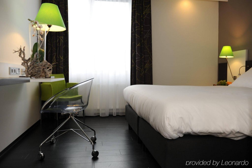 Фото Postillion Hotel Utrecht Bunnik