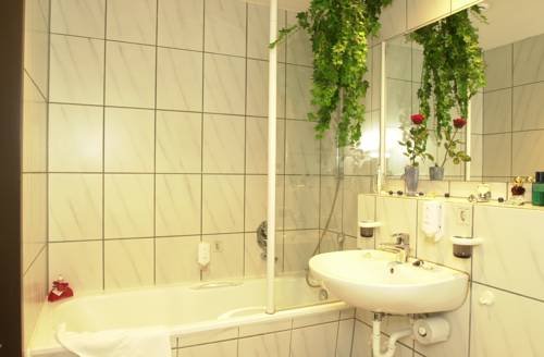 Фото Hotel Central