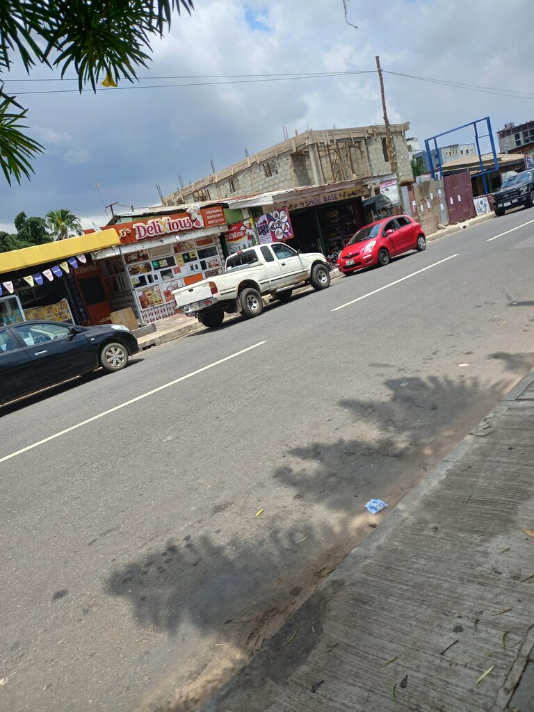 Shoe store Shoe Base, Accra, photo