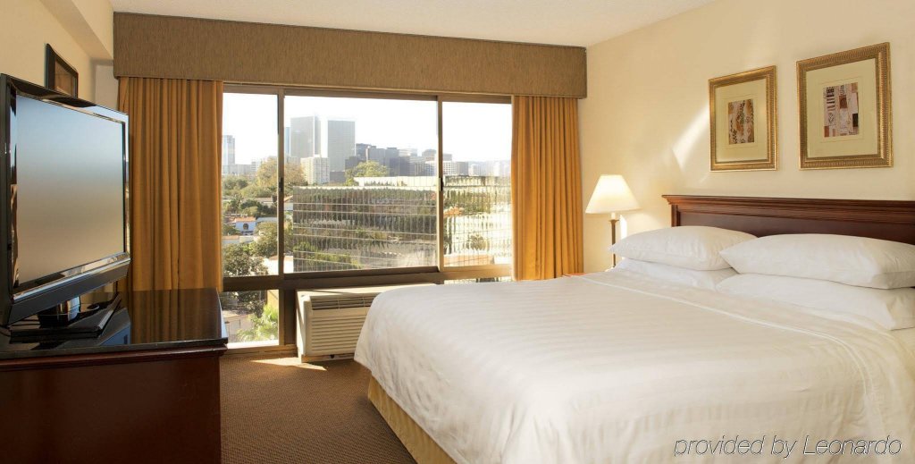 Фото Beverly Hills Marriott