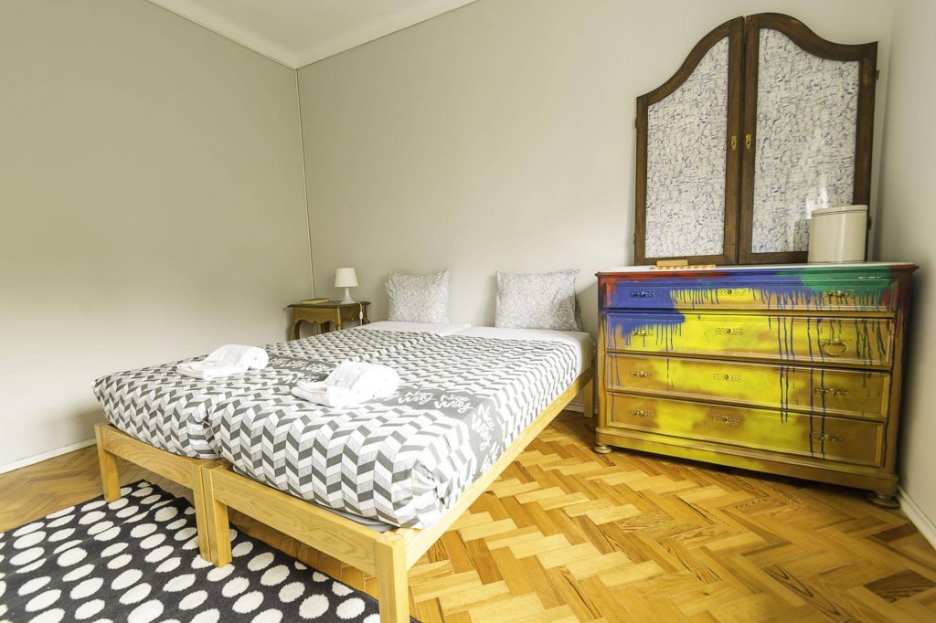 Фото Nice Way Sintra Hostel