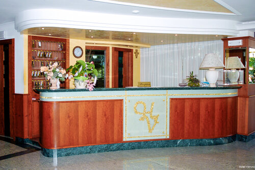 Гостиница Hotel Verona в Чезенатико