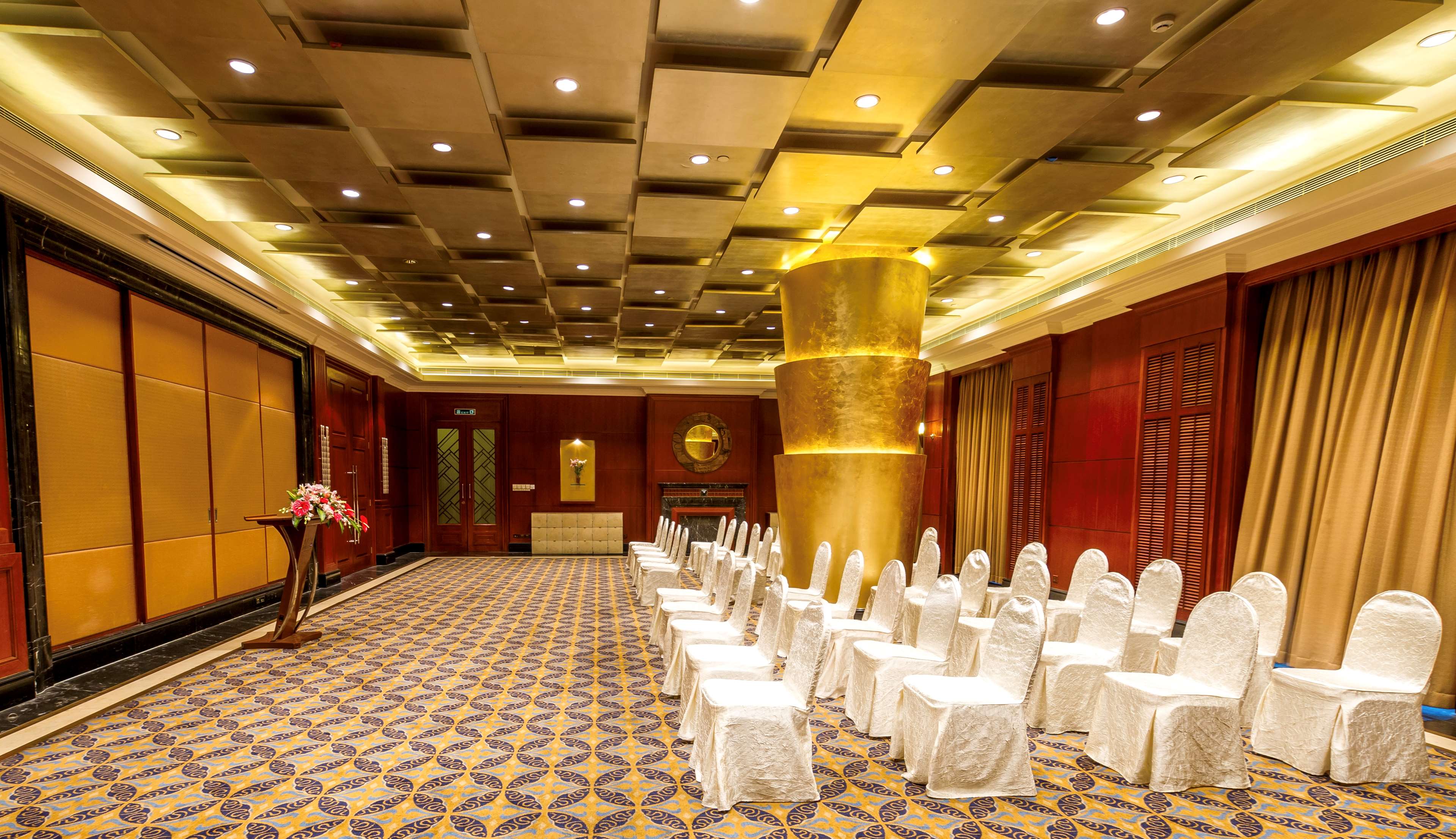 Фото Radisson Collection Hotel Xing Guo Shanghai