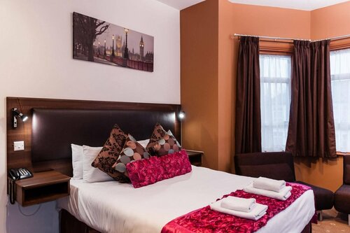 Гостиница Oyo Arinza Hotel в Лондоне