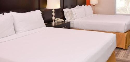 Фото Holiday Inn Express Oneonta, an Ihg Hotel