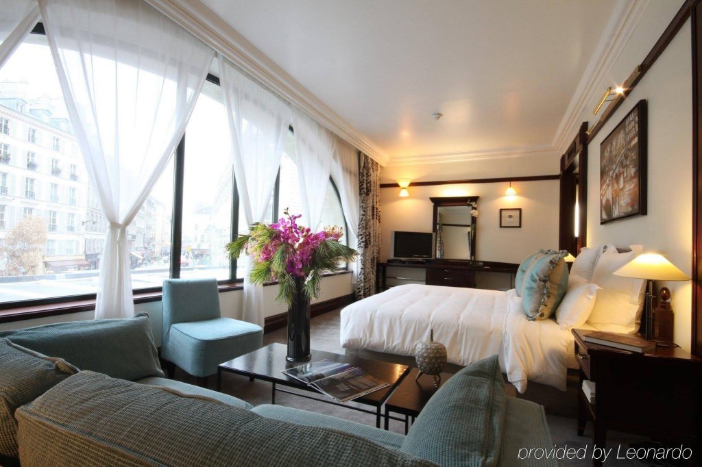 Фото Hotel Pont Royal