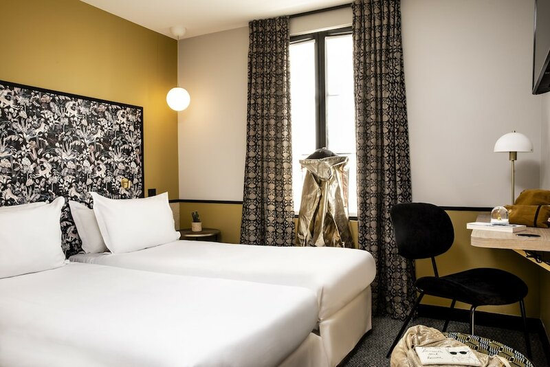 Comfort Hotel Paris La Fayette