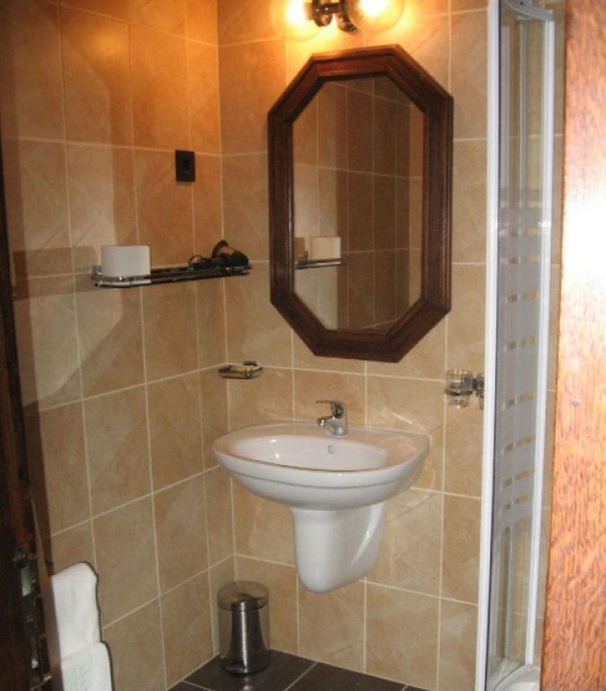 Фото Hotel Konferencia