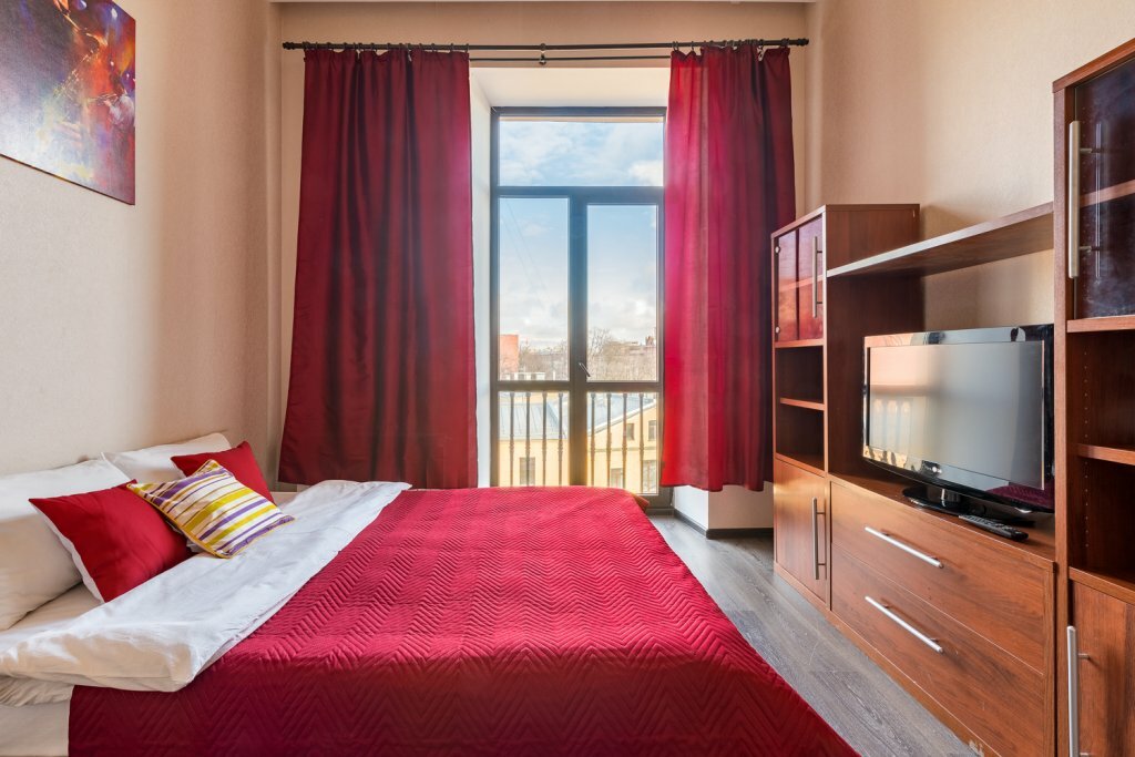 Short-term housing rental One bedroom apartments on Vasilyevsky Island - Однокомнатная квартира, 4 спальных места, RentHouse, Saint Petersburg, photo