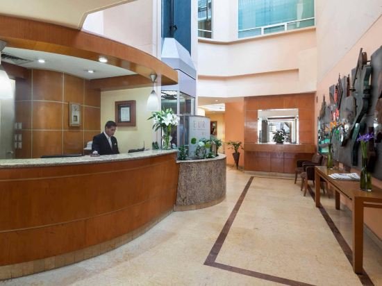 Фото Eurostars Zona Rosa Suites