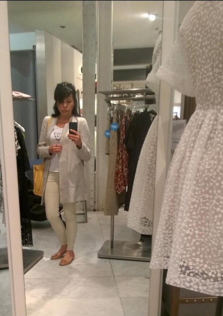 Shopping mall Bhv Marais, Paris, photo