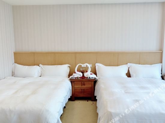 Фото Mucha Hotel