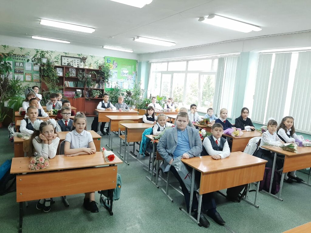 Как выглядит школа номер 3 Средняя общеобразовательная школа № 199, school, Russia, Novosibirsk, Lazurnaya 