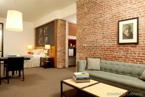 Гостиница 21c Museum Hotel в Луисвилле