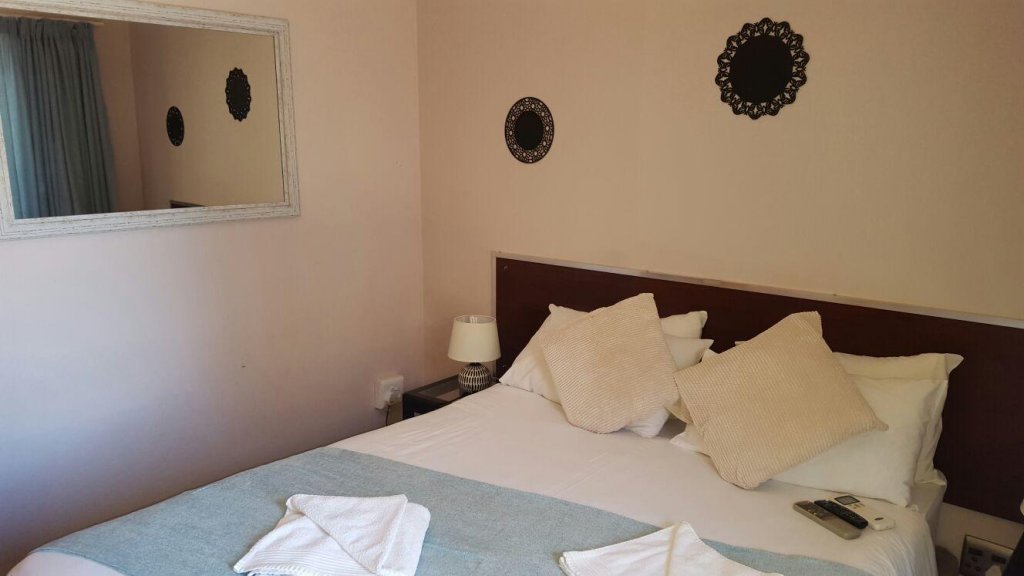 Фото 21 on Coetzee Guest House