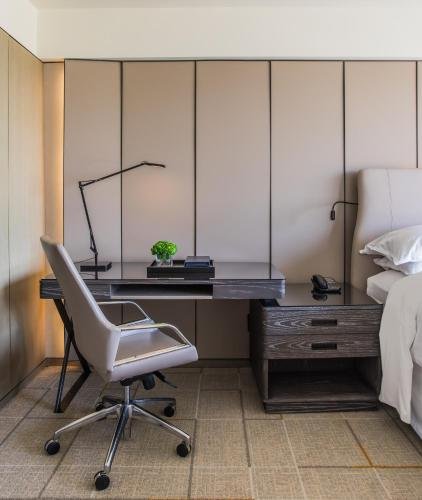 Фото Sheraton Universal Hotel