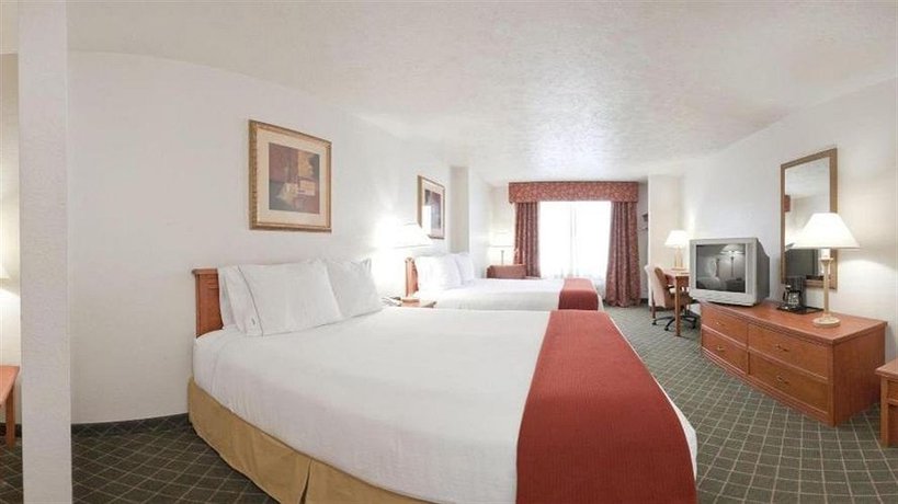 Фото Holiday Inn Express & Suites Omaha West, an Ihg Hotel