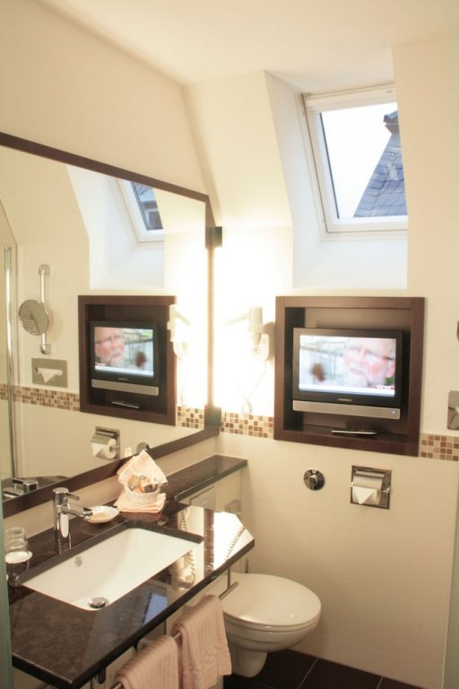 Фото Hotel Haus Berlin