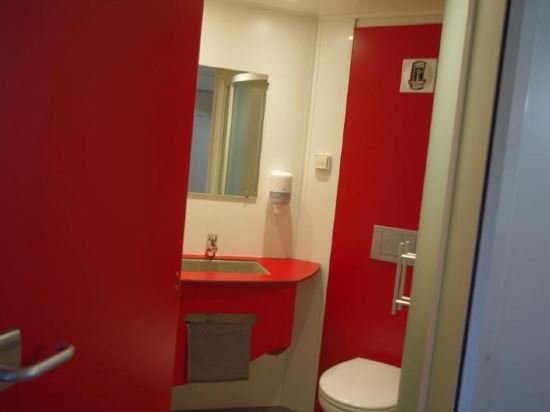 Фото Kyriad Direct Saintes