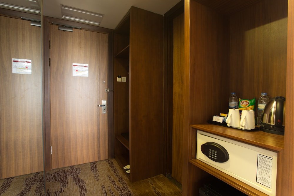 Фото I Hotel Baloi Batam