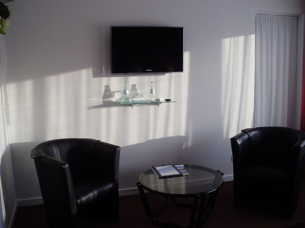 Фото отеля 4