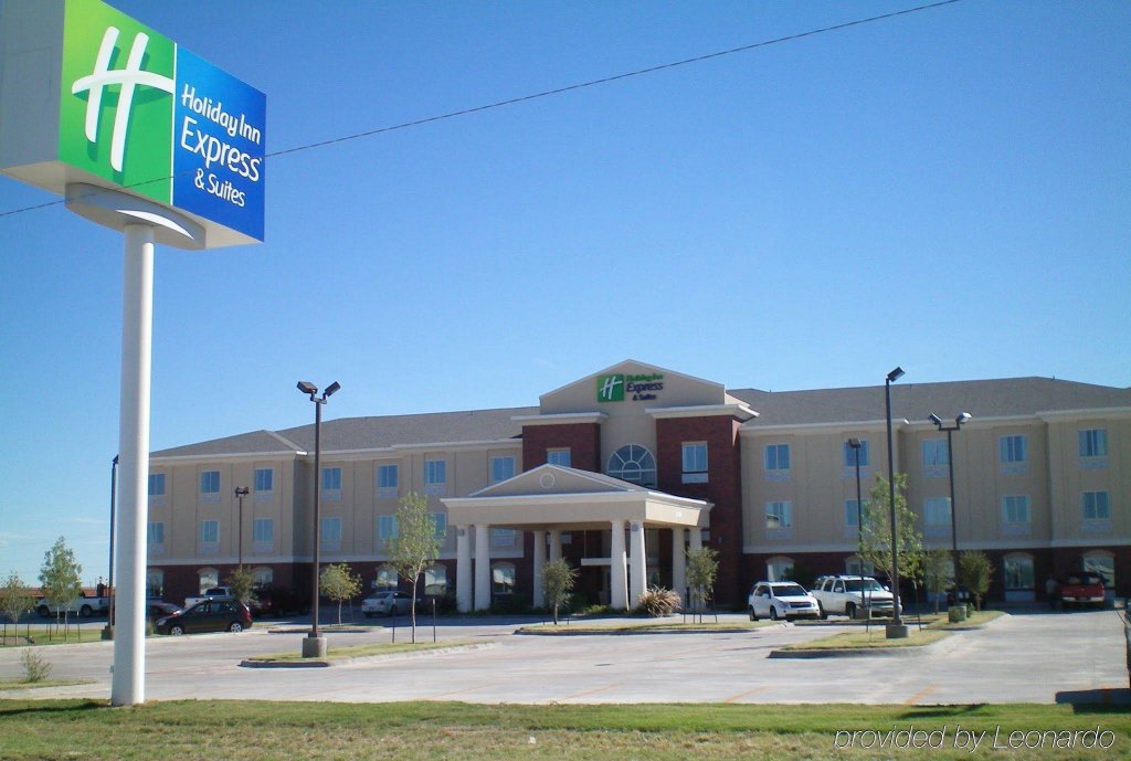Фото Holiday Inn Express Hotel and Suites Fort Stockton, an Ihg Hotel