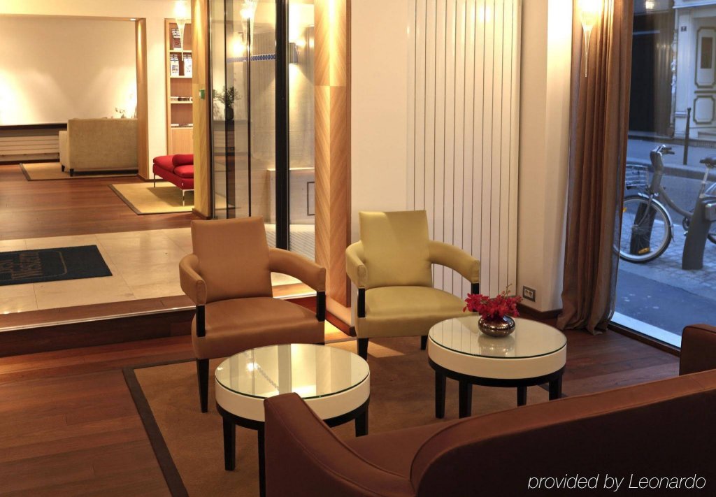 Фото Hotel Le Colisee