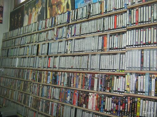 Diskler, plakalar Прокат видеокассет, DVD, Tolyatti (Togliatti), foto