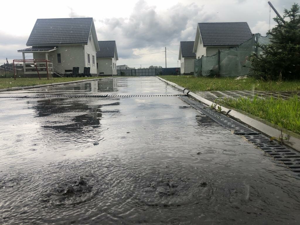 Поселок дали на оке