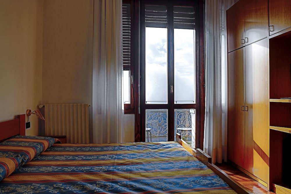 Фото Albergo Sacro Monte Varese