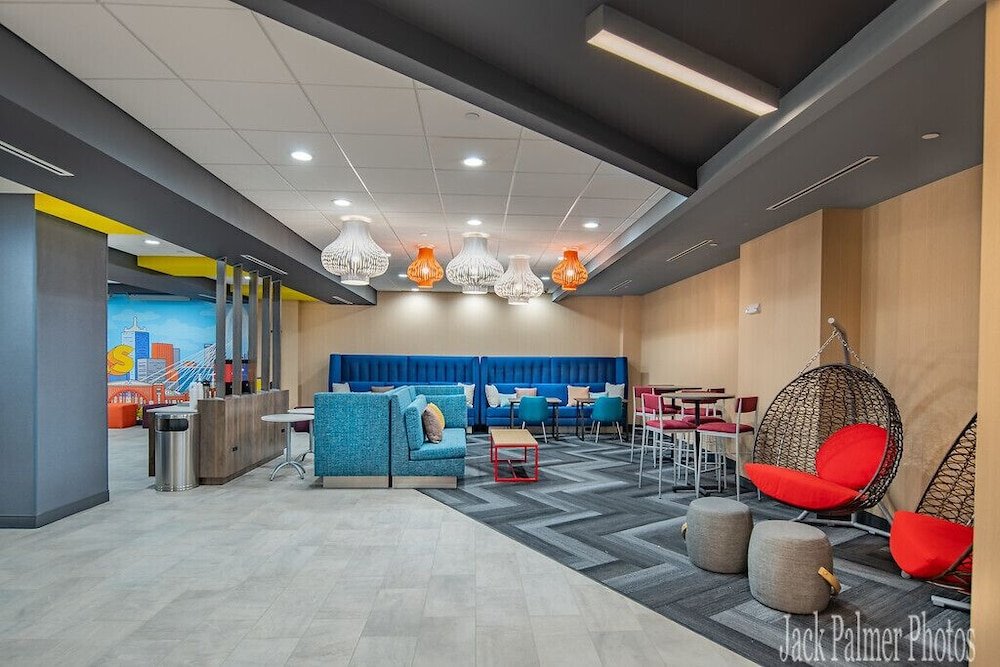 Фото Tru by Hilton Dallas Downtown Market Center