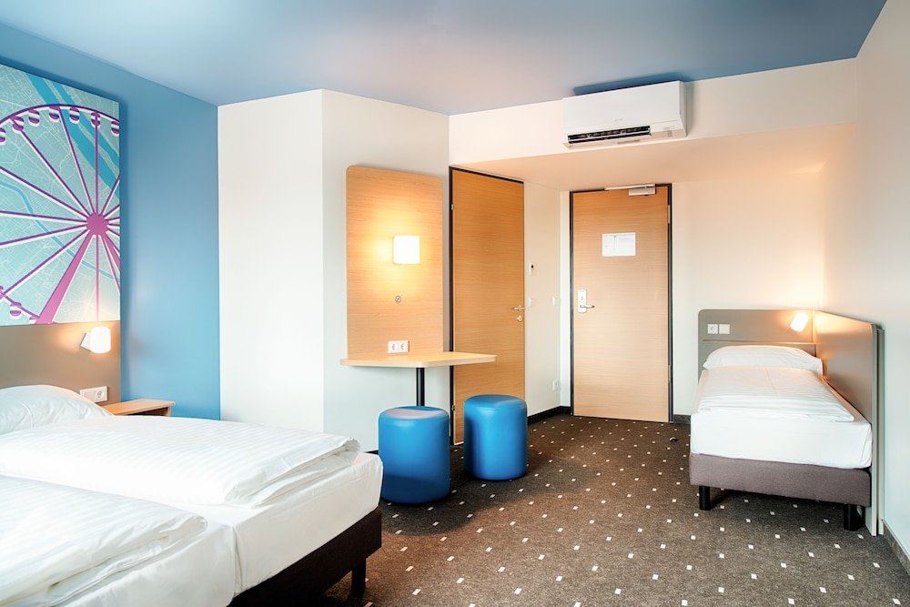 Фото B&b Hotel Wien-Meidling