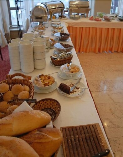 Гостиница Hotel Eken в Бандырме