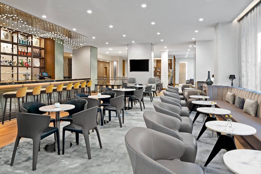 Фото Ac Hotel by Marriott Fort Lauderdale Beach