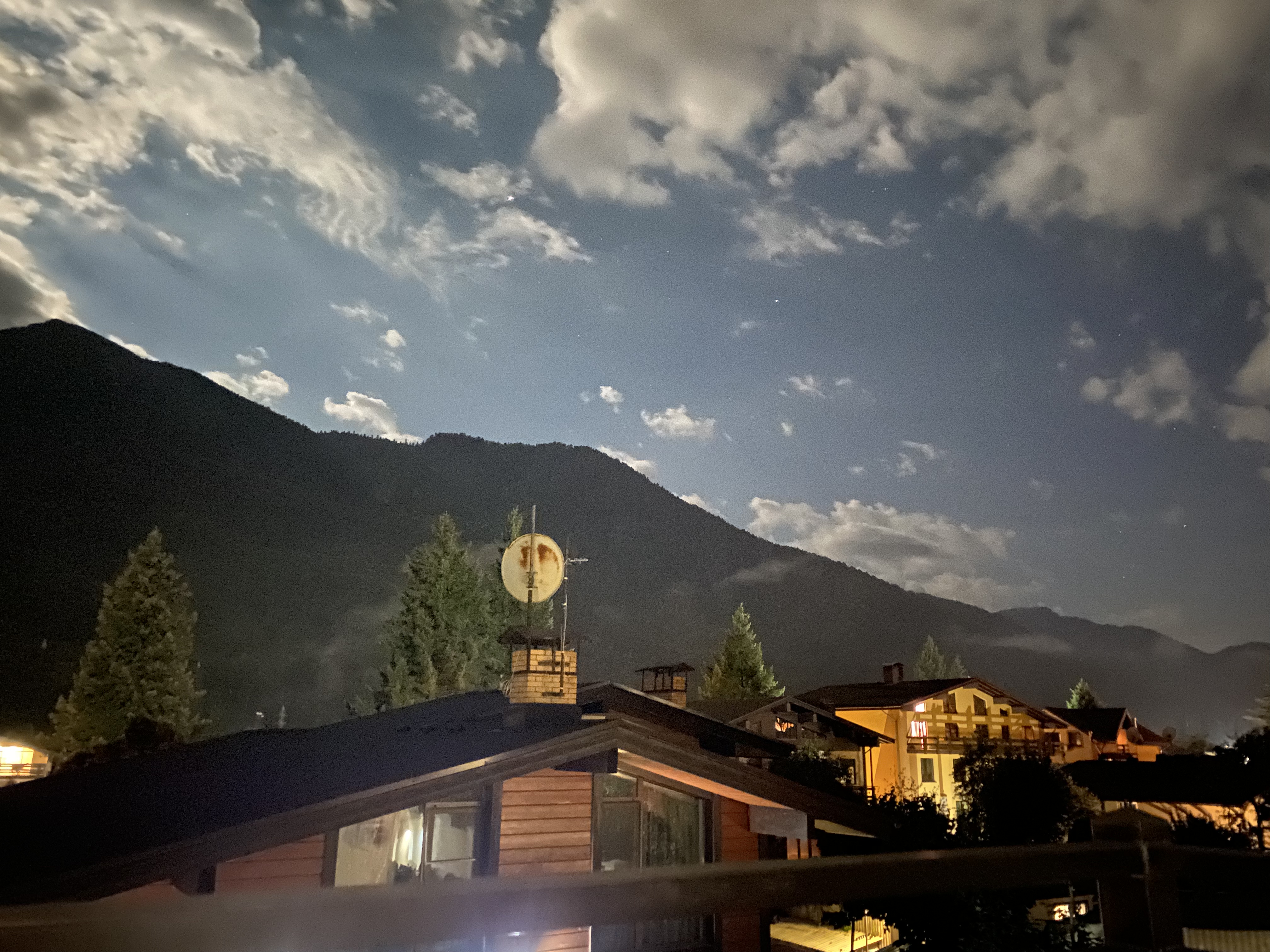 Фото Альба ИНН Апартментс