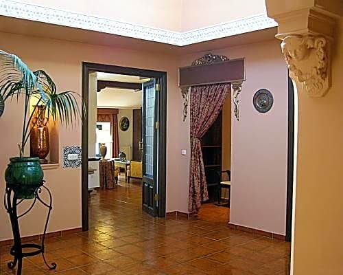 Фото Hotel San Gabriel