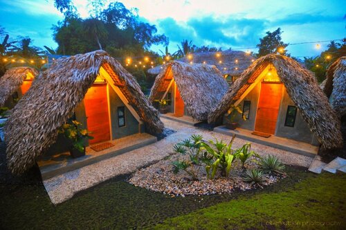 Гостиница Your Brothers House Tribal Village в Легаспи