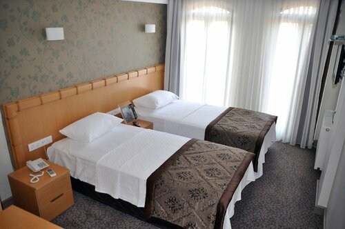 Гостиница Kocaeli Stargate Hotel - İzmit Otel в Кёрфезе