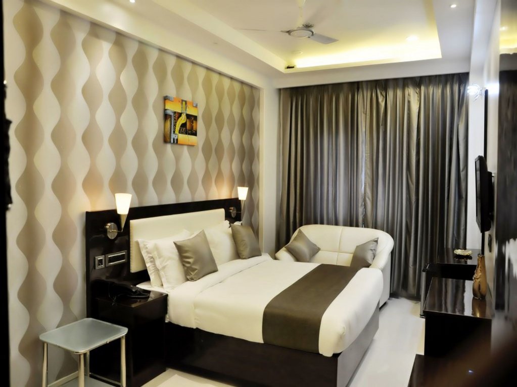 Фото Oyo 3136 Hotel Starlight Nx