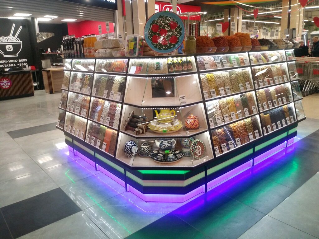 Nueces, snacks, frutos secos Магазин орехов и сухофруктов, , foto