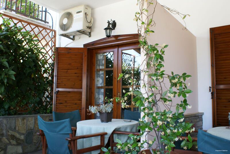 Фото Pansion Thanos