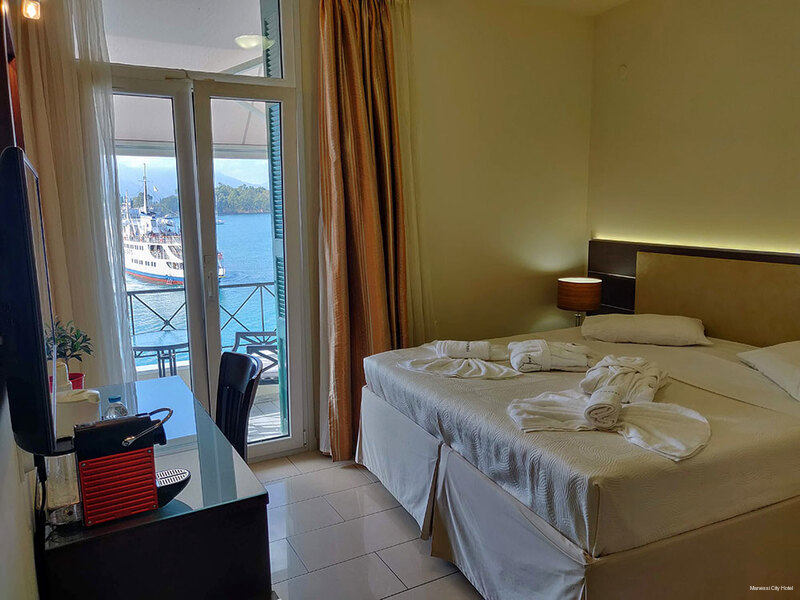 Фото Manessi City Hotel