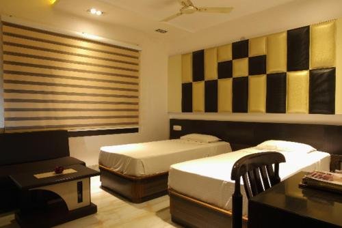 Фото Hotel Nagpal Regency