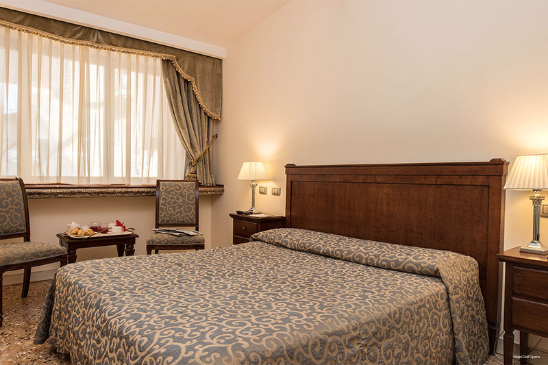 Фото Hotel Dell'Opera